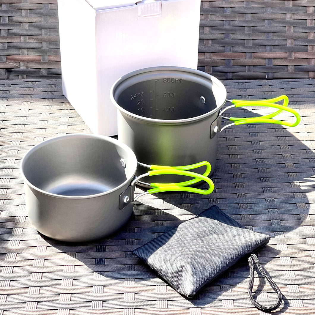 Cooking set for camping